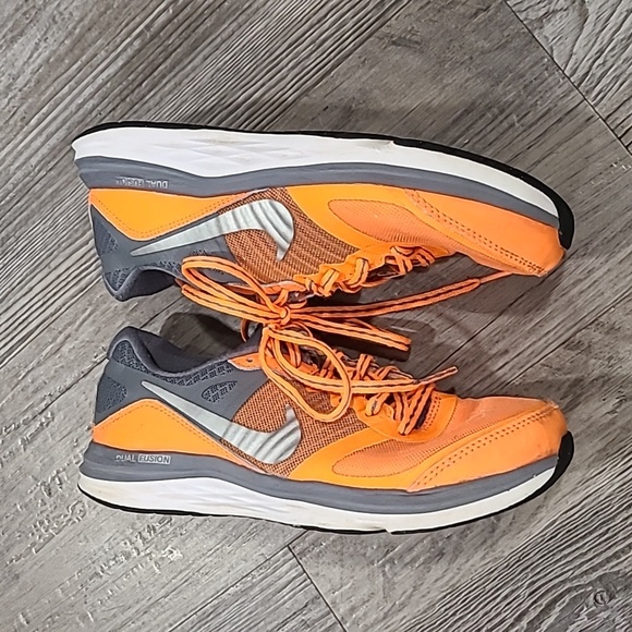 Nike Duel Fusion X Sneakers Size 4 - Picture 4 of 6